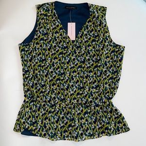Banana Republic Top Size MP NWOT